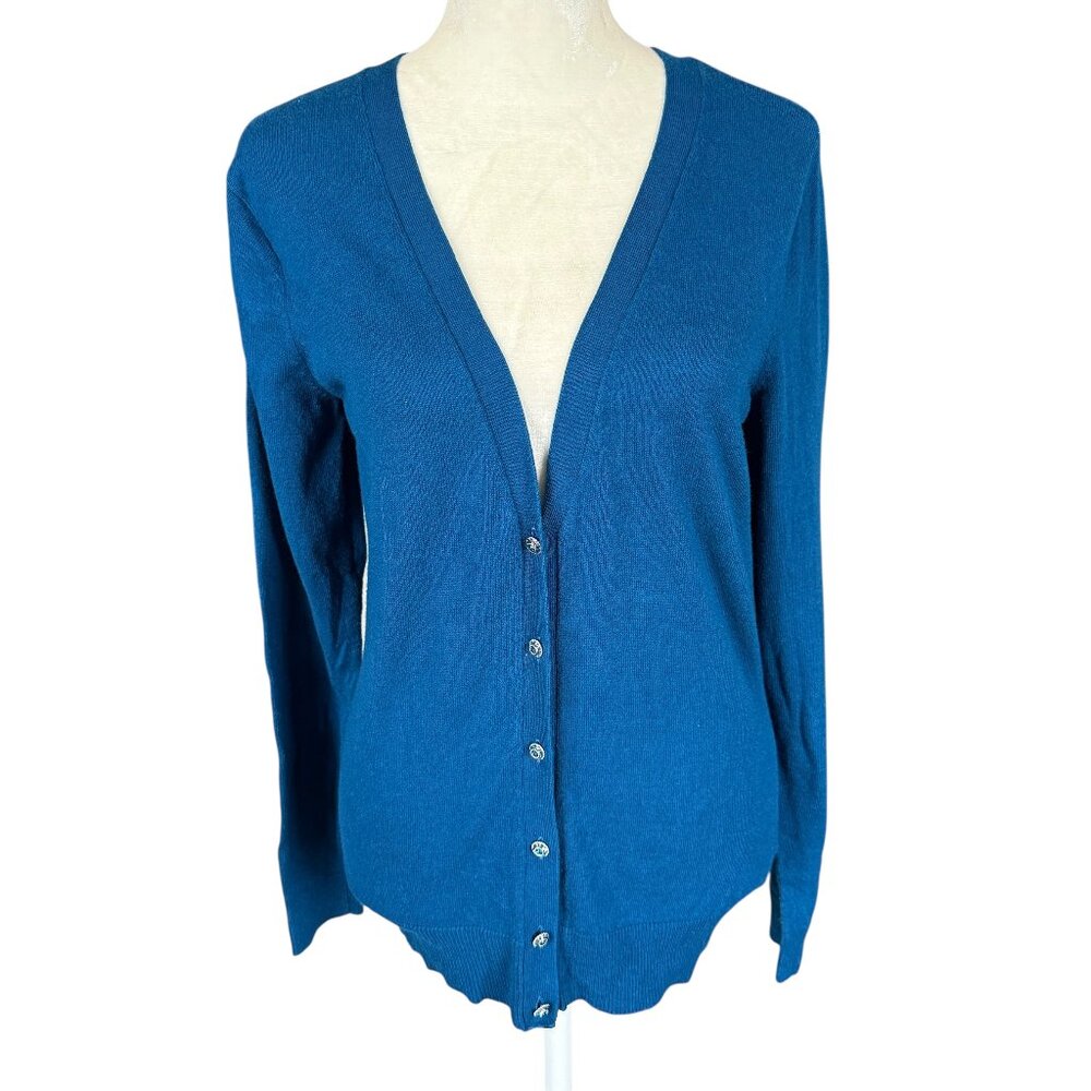 7th Avenue women's long sleeve v-neck button down sweater size medium